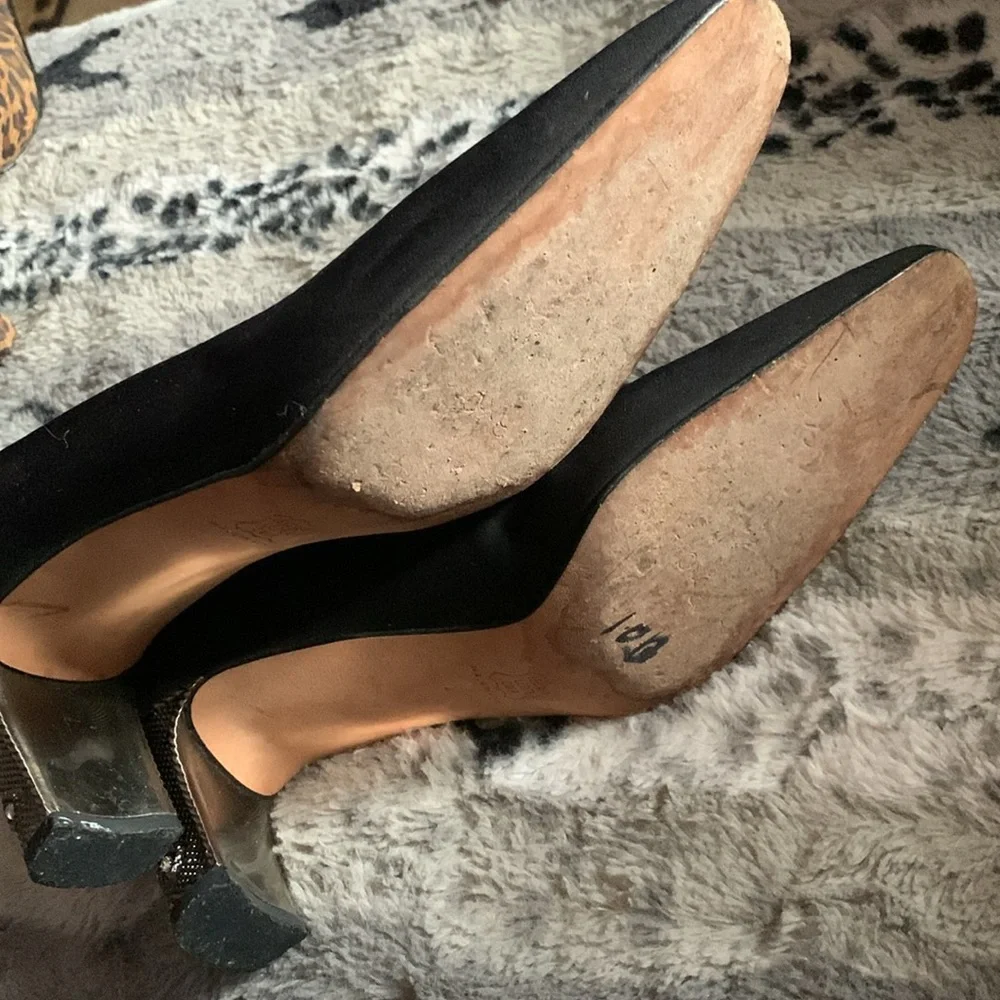 Proxy Black Heels — 9 Narrow